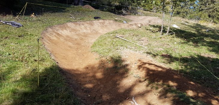 Leysin-Bike-Park-berms-mayen-2